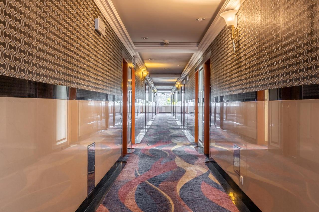 Hotel Golebiewski Bialystok Białystok Exterior foto